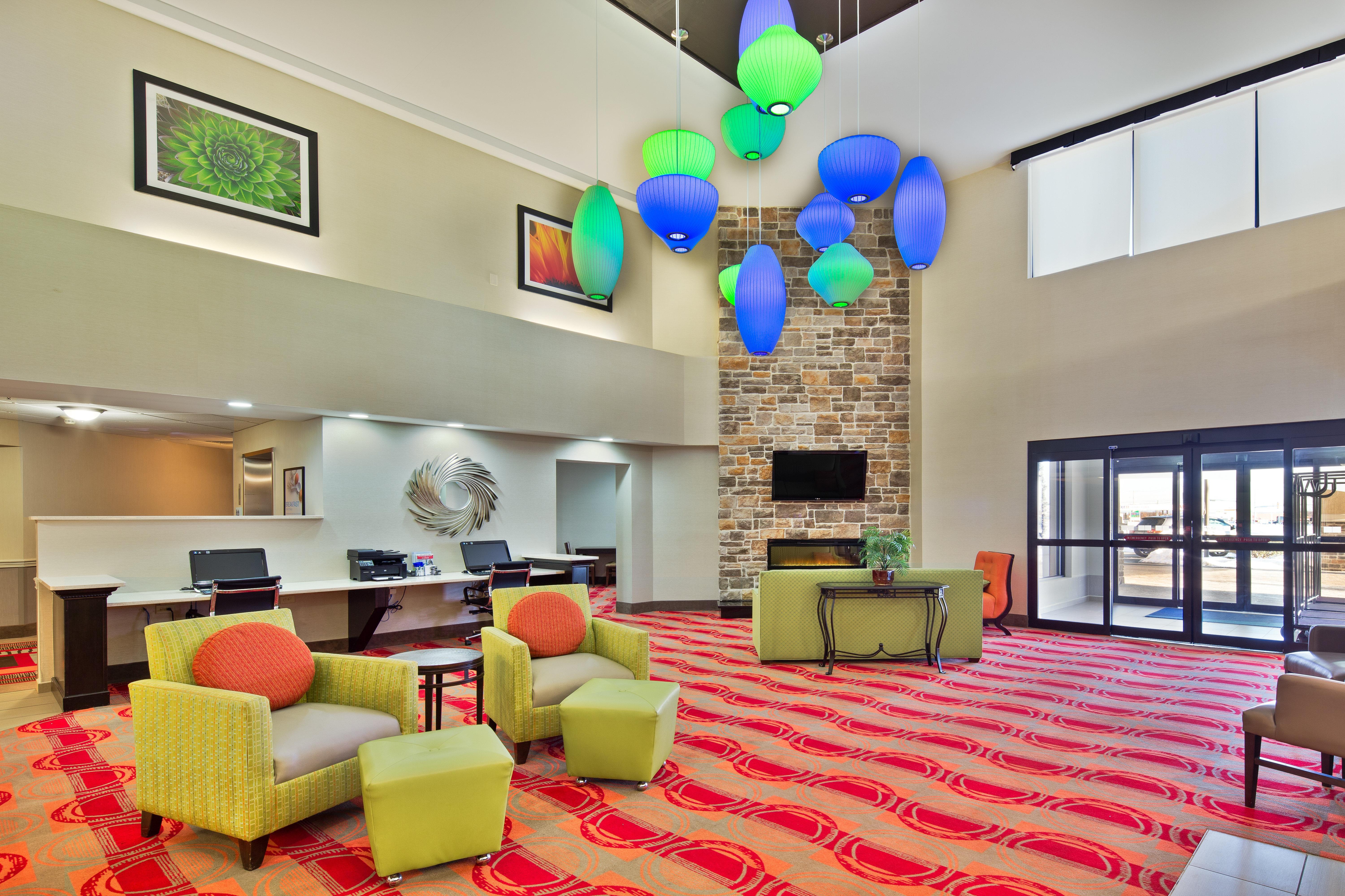 Holiday Inn Express Harrisburg I-81 - Hershey By Ihg Manadahill Exteriör bild