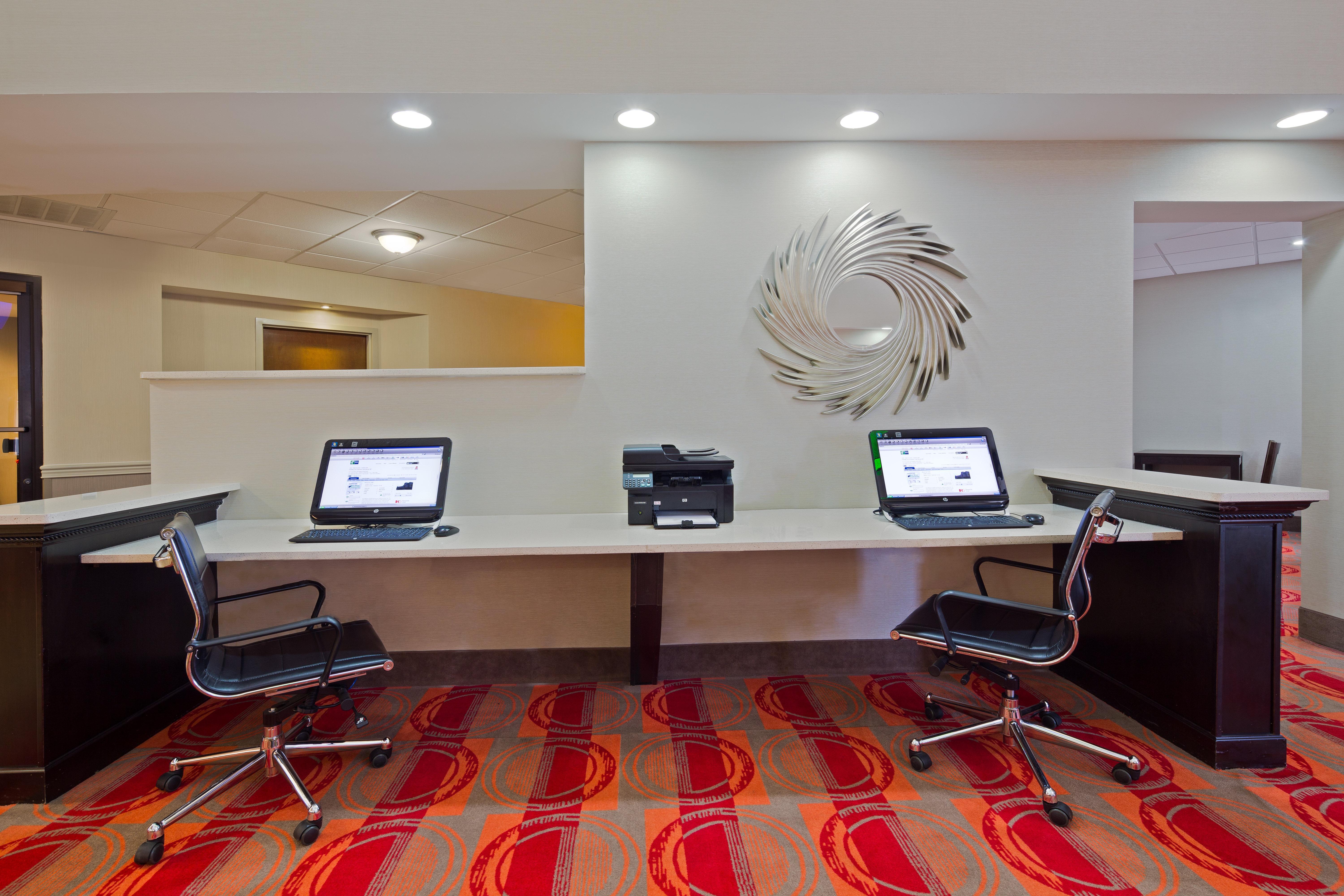Holiday Inn Express Harrisburg I-81 - Hershey By Ihg Manadahill Exteriör bild
