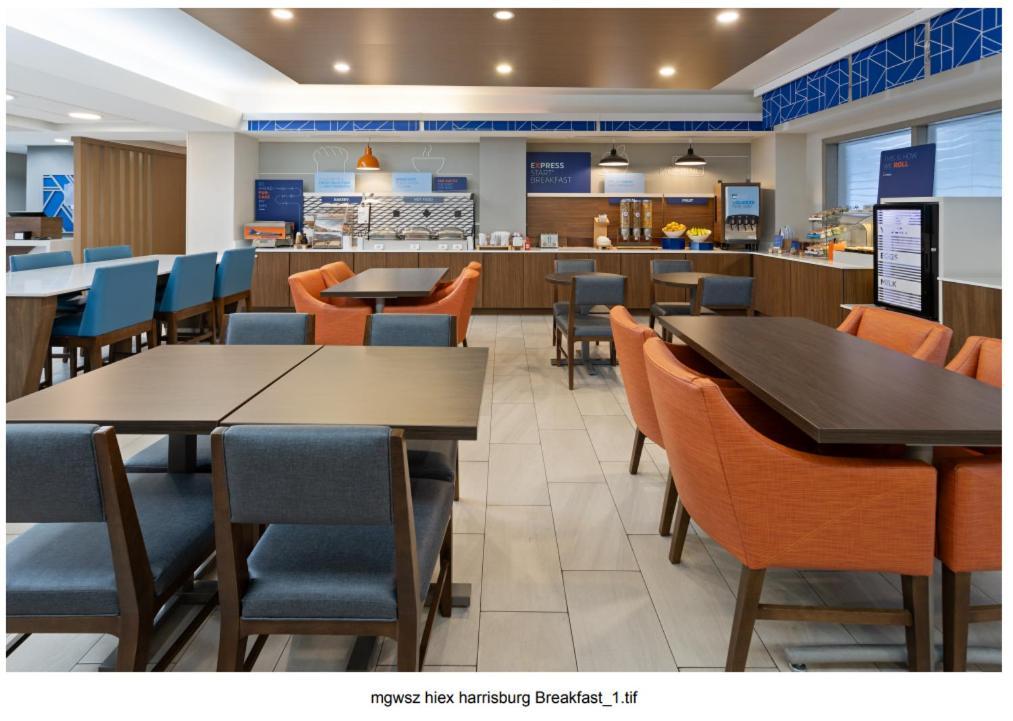 Holiday Inn Express Harrisburg I-81 - Hershey By Ihg Manadahill Exteriör bild
