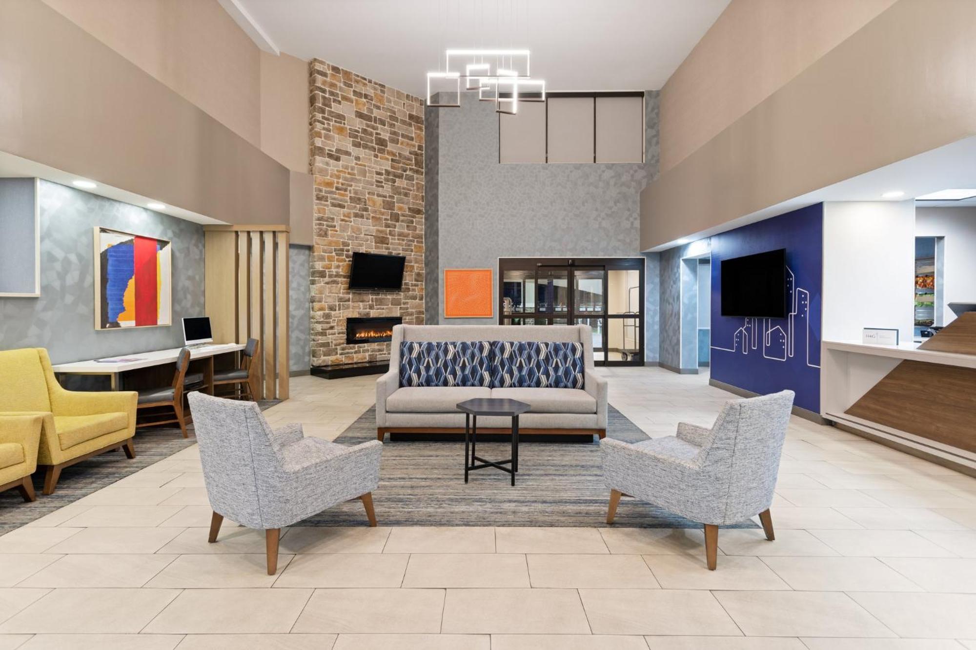 Holiday Inn Express Harrisburg I-81 - Hershey By Ihg Manadahill Exteriör bild